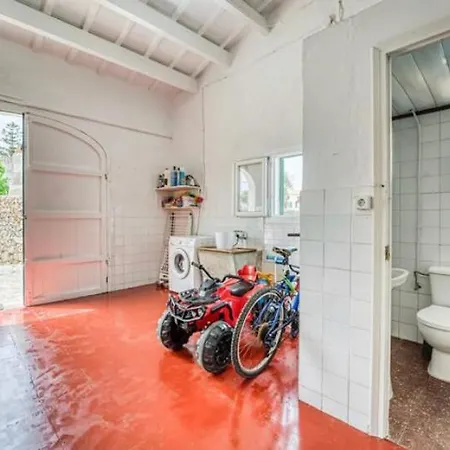 Menorquina Con Piscina Y Barbacoa