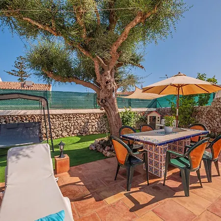 Menorquina Con Piscina Y Barbacoa Hébergement de vacances